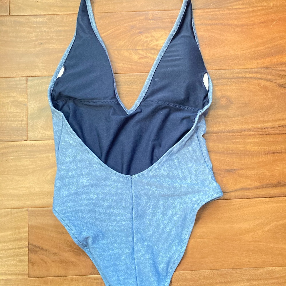 Aerie V Neck One Piece Swimsuit Bathing suit swim - Picture 3 of 3